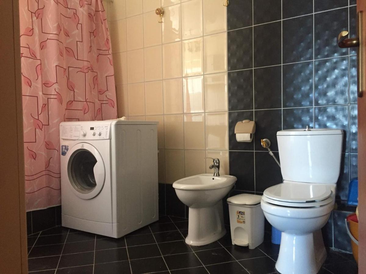 Caramel Sun Apartment Sarandë エクステリア 写真