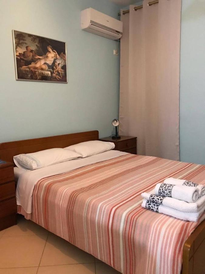 Caramel Sun Apartment Sarandë エクステリア 写真